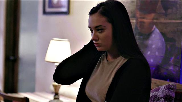 Эйприл Анистон и Mr. Pete трахаются на отдыхе с отчимом и мачехой, семейный разгон по-взрослому.