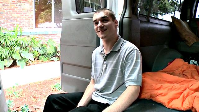 Picked up stud fucks gays ass in van after casting