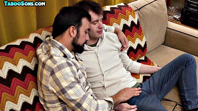 Lumbersexual spoiling kinky twunk