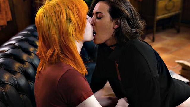 Redhead Trans babe fucks pussy after cocksucked