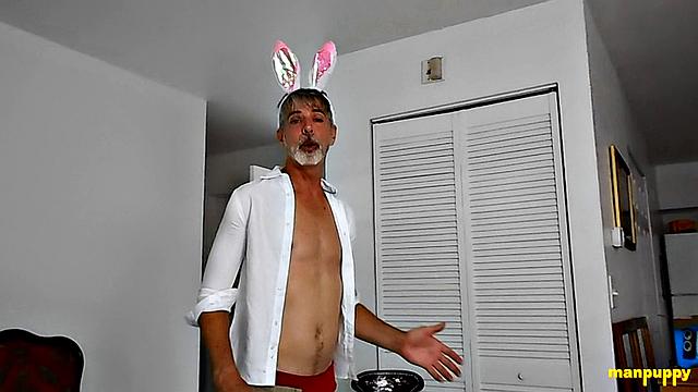 Horny Easter Bunny - Richard Lennox