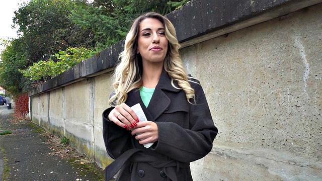 Skinny amateur babe in pantyhose fucked for money by stranger