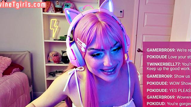 Small cock and big ass webcam TS gets fucked in big butt