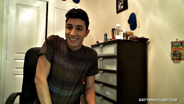 Latin Amateur Webcam Jack Off