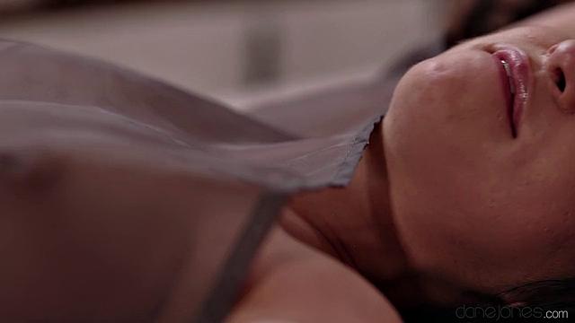 Pretty French Valentine Passion