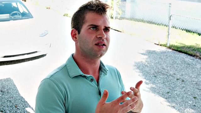 MILF Maggie Green deep-throats & fucks neighbor