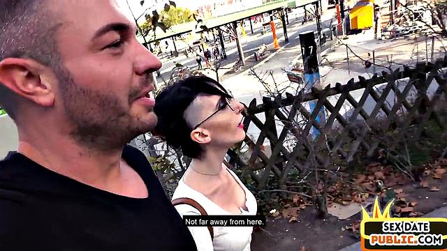 German public amateur babe fucked in car outdoors