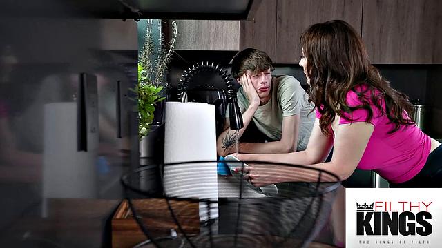 FilthyKings - Busty Stepmom Pumpin Milk While I'm Pumpin Her Pussy