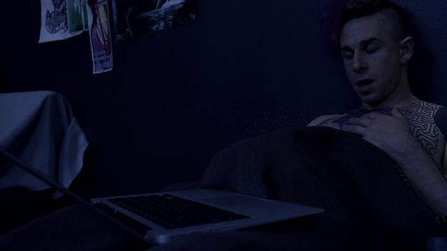 Femdom Hitachi lady in stockings whipping sissy