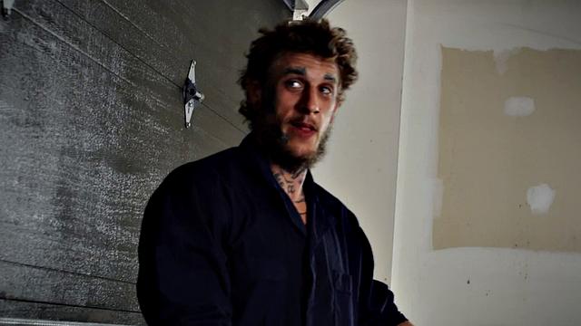 Dominant tattooed jock barebacks deepthroat by car