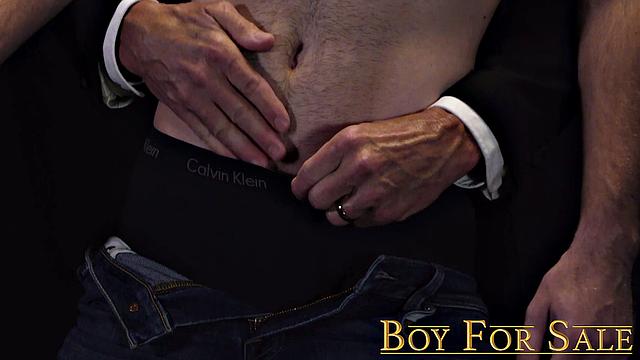 THE BOY MAXX Chapter 1 - Grooming