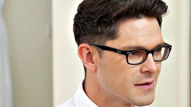 Big cock fisting stud pleasures his colleague in classroom