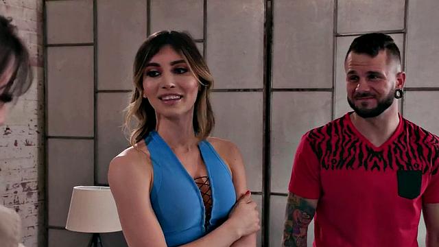 Bisexual Trans in analbanging 3some