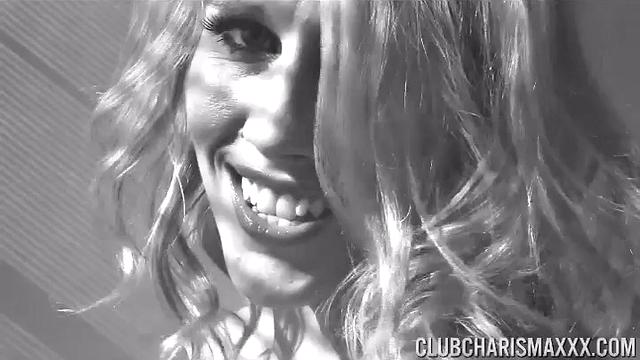 Charisma Cappelli Solo Striptease