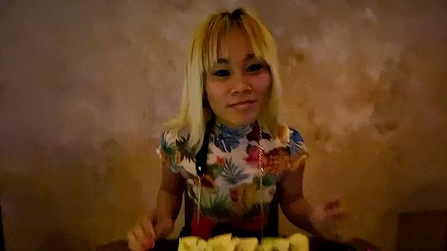 Casting Couch InternalCumshot
