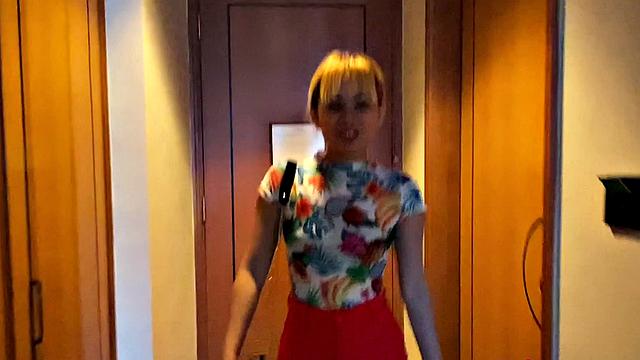 Casting Couch InternalCumshot