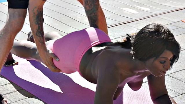 Yoga Asian and Black TS in 3some action