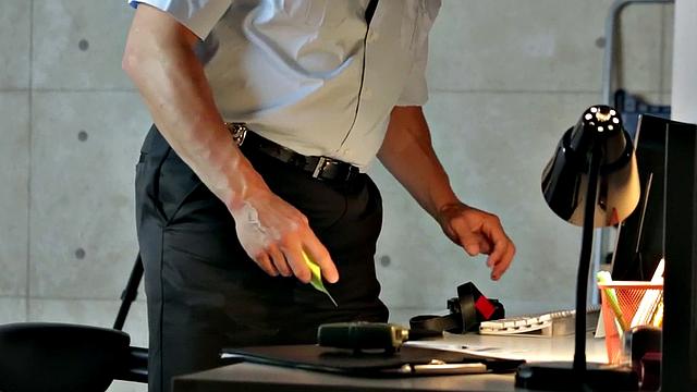 Kinky security officer pounds secretary in stockings in the office