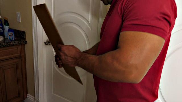 Milf riding face in threesome before fucking