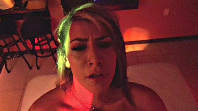 The Light Sets The Mood