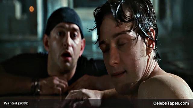 Angelina Jolie flaunts her smooth bare ass