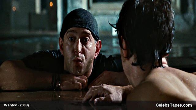 Angelina Jolie flaunts her smooth bare ass