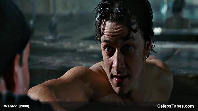 Angelina Jolie flaunts her smooth bare ass