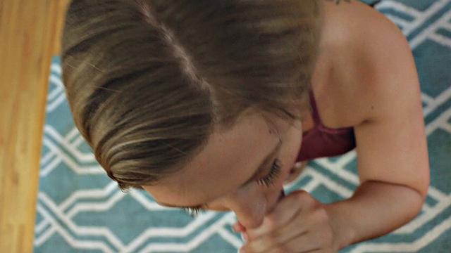 смотри, как эддисон трахается с братом и глотает сперму