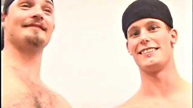 фредди и джейсон жарко трахаются в 69