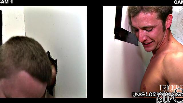 Real guy getting head at gloryhole