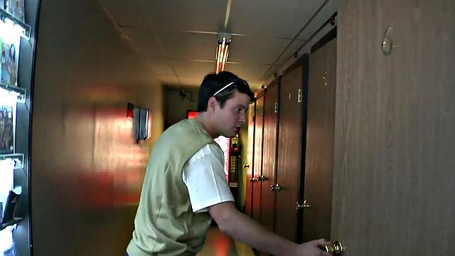 Fooled gloryhole str8 gets blowjob before cumming on face