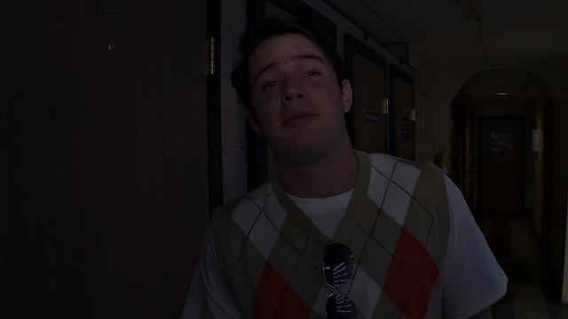 Fooled gloryhole str8 gets blowjob before cumming on face