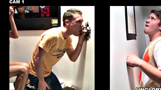 наивный натурал на глорихоле получает минет и обкончанное лицо