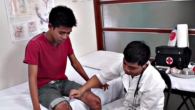 Nippon amateur twink toyed by doctor in kinky infirmary