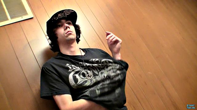 Jonas Wants To Squirt It - Jonas Taylor
