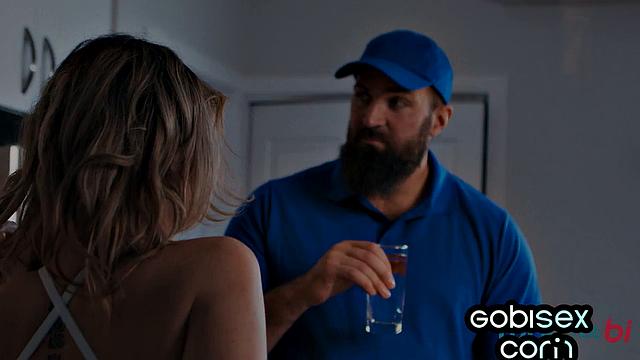 Stunning cutie sucking in bi 3some