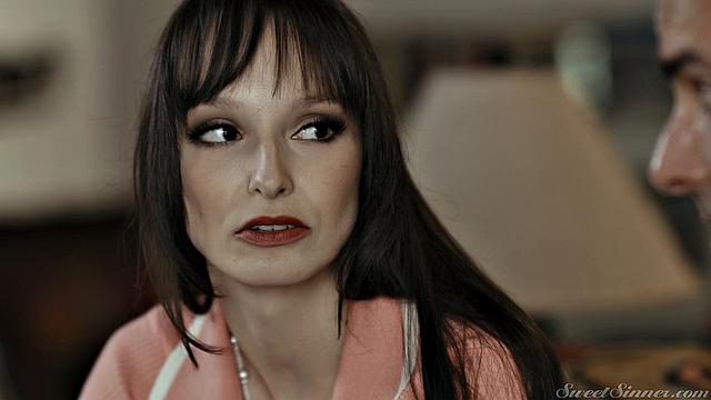 The Sex Therapist 6 - Scene 2 - Up Close Personal