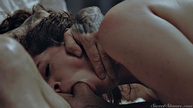 мамка-терапевтша лечит членом, а не словами