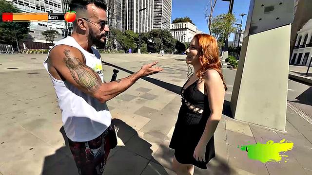 винни затаскивает страстную рыжую домой и жестко ебет в анал