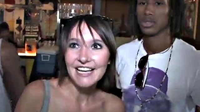 Sucking coed teen takes cumshot