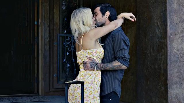 Big sensual blonde bae cockriding lover in close up