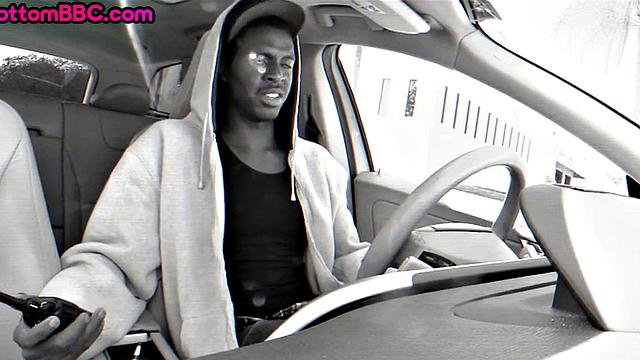 Black thug picked up and nailed by white top