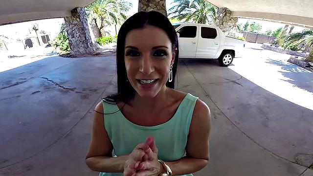 Brunette MILF India Summer fulfills fantasy of fucking a super fan