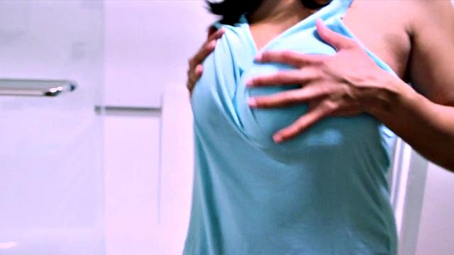 Elle Flynn's Big Wet Ones