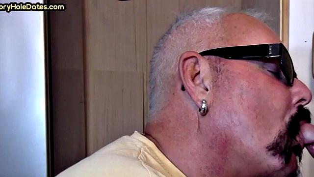 Grayhair gloryhole DILF sucks in private closeup video