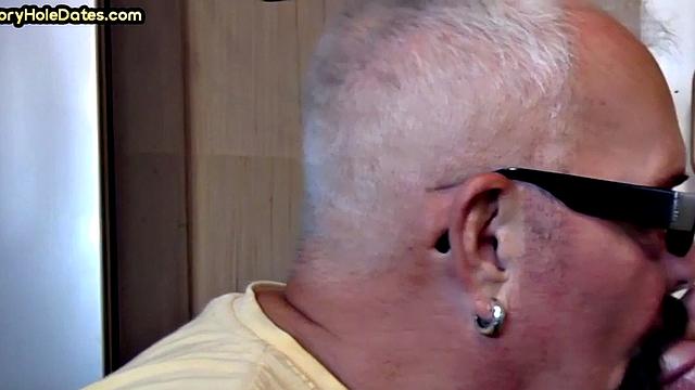 Grayhair gloryhole DILF sucks in private closeup video