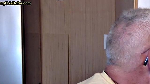 Grayhair gloryhole DILF sucks in private closeup video