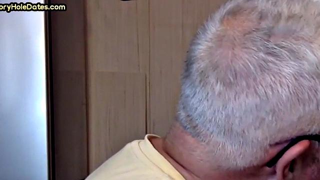Grayhair gloryhole DILF sucks in private closeup video