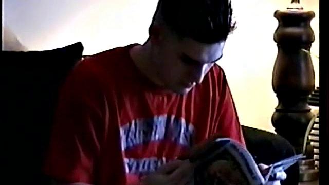 у тони настроение: пусть сегодня отсосут мне толково