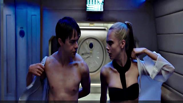 Cara Delevingne bikini video